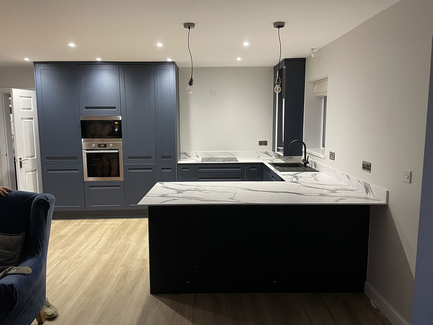 Professional Kitchen Fitting